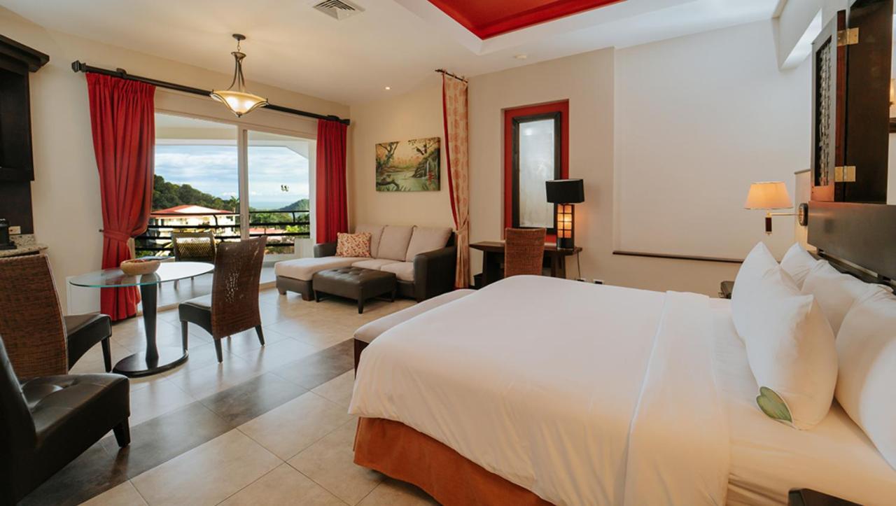 Vista Suite Adults Only