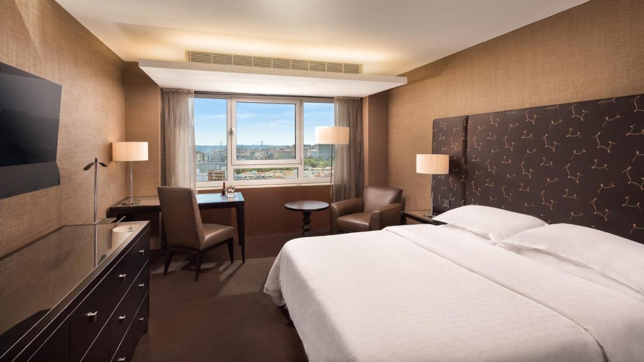 Quarto Deluxe Premium com 1 Cama Queen-size e Vista da Cidade num Andar Elevado