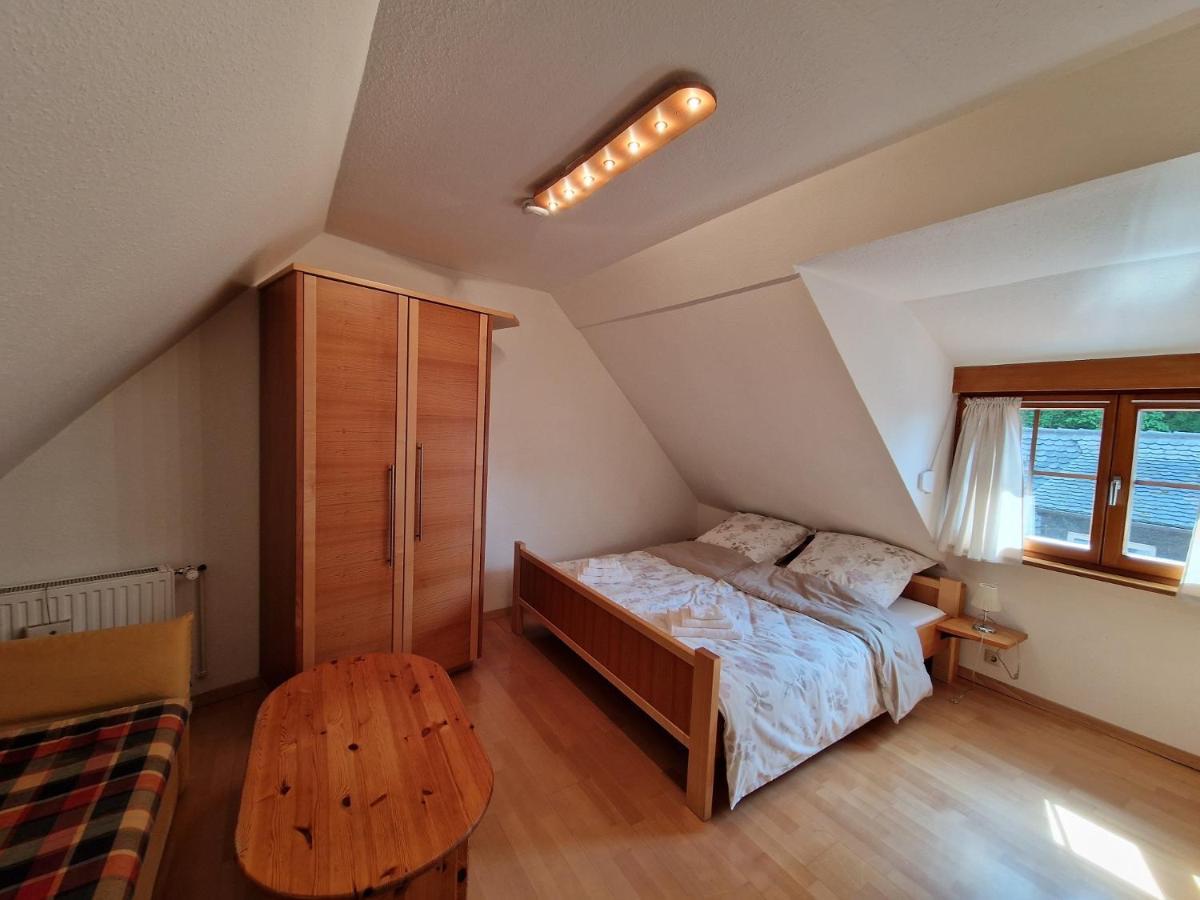 Großes Doppelzimmer