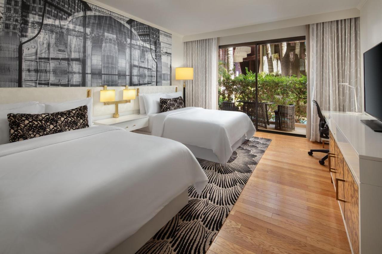 Traditional, Guest Room, 2 Queen, City View, Balcony,1400186876:JPEG
