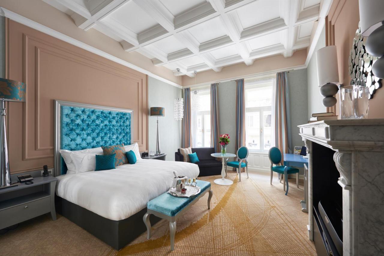 Aria Signature - Kamer met Kingsize Bed en Bank