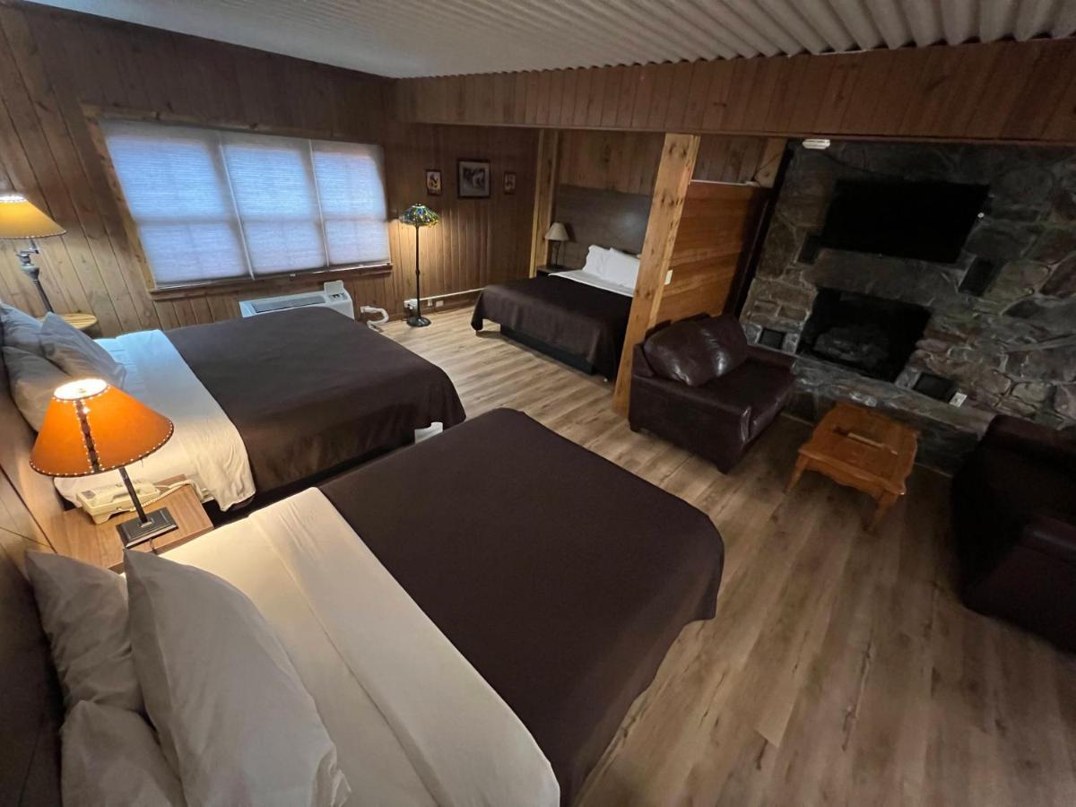 Superior Triple Room Exterior,1403885264:JPEG