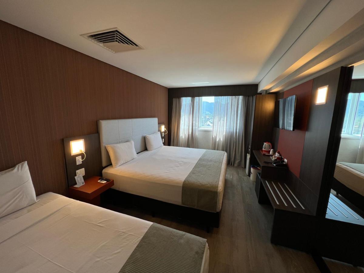 Quarto Familiar
