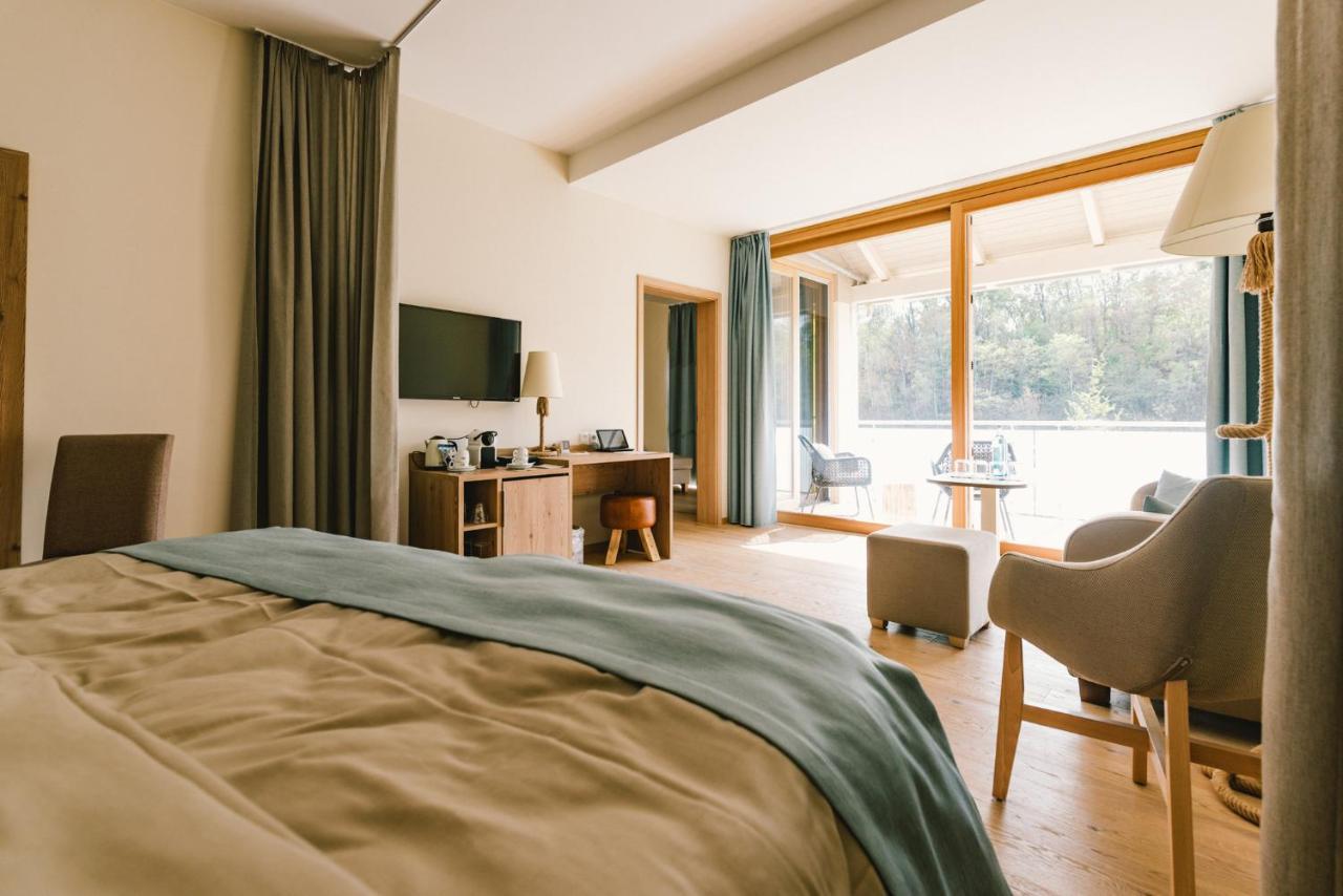 Familiensuite mit Balkon