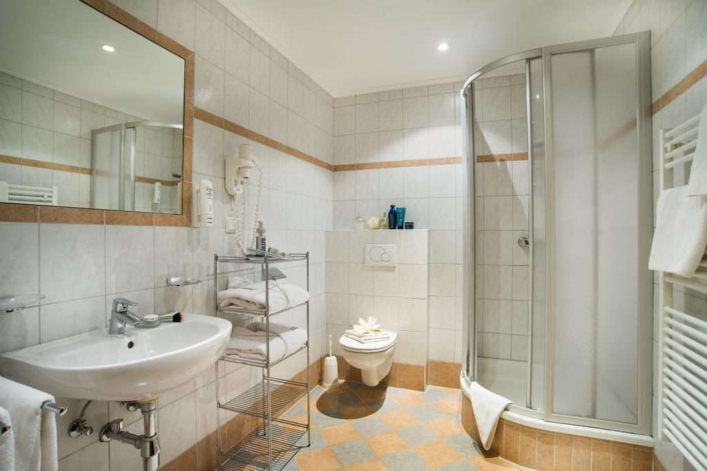Familiekamer (2 Volwassenen + 2 Kinderen)