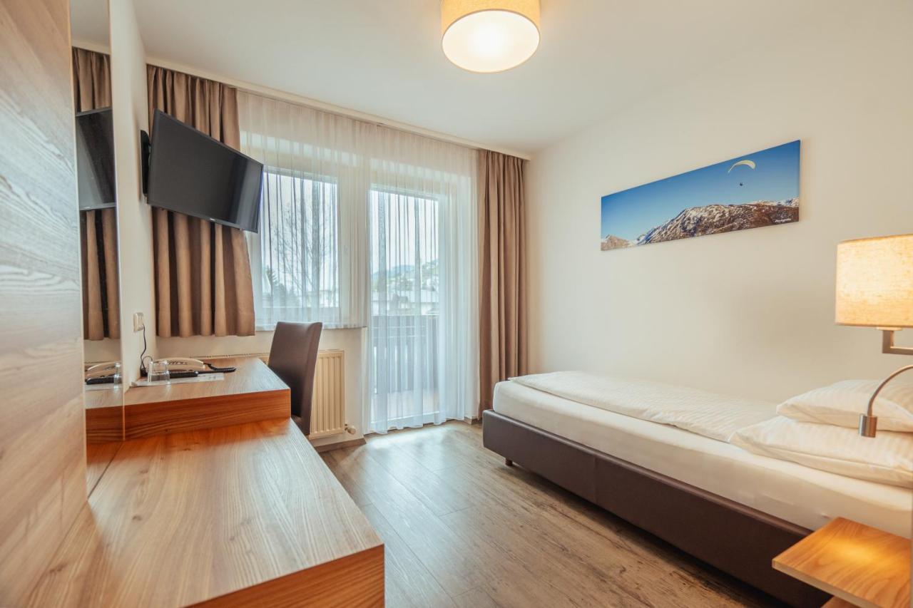 Single Room Balcony,1412548361:JPEG