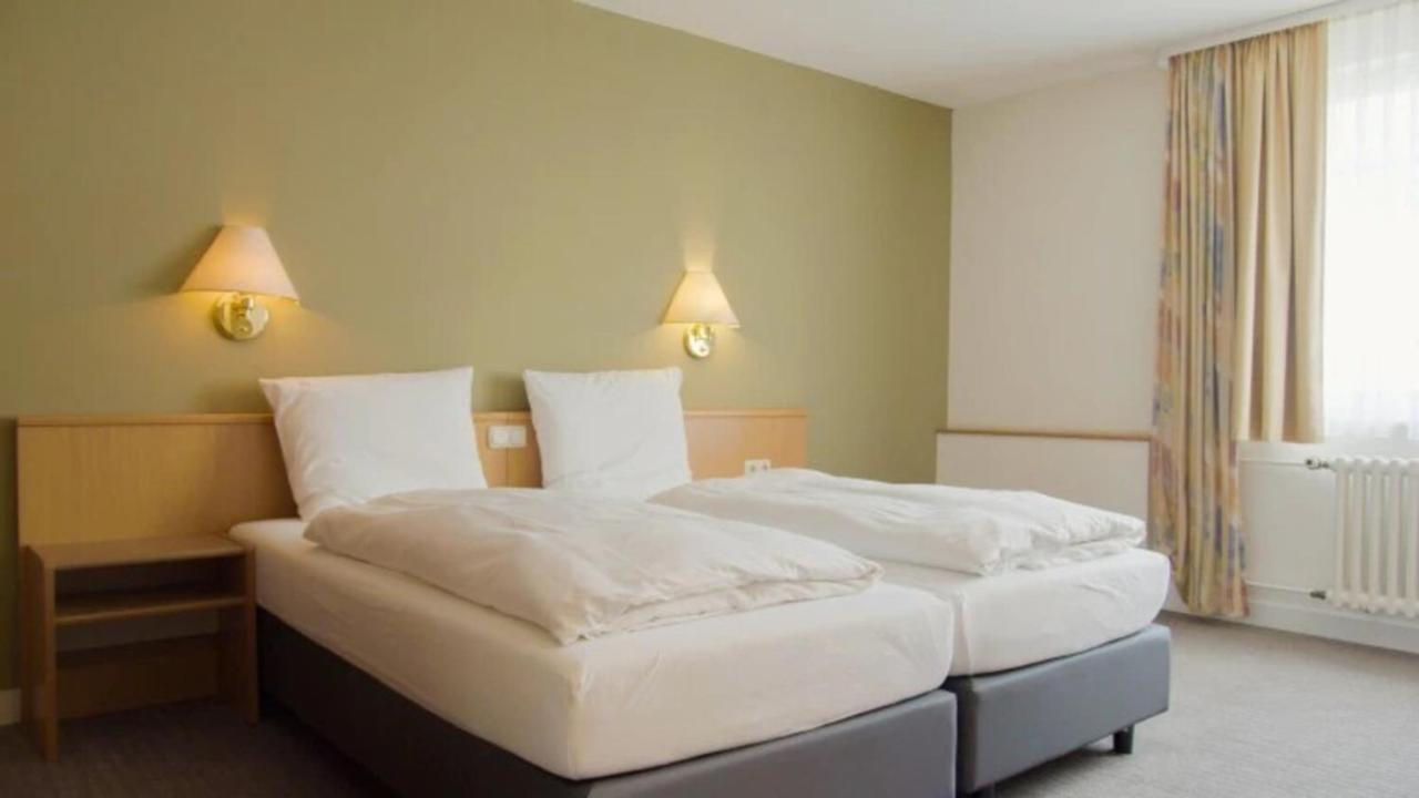 Triple Room,1406377661:JPEG