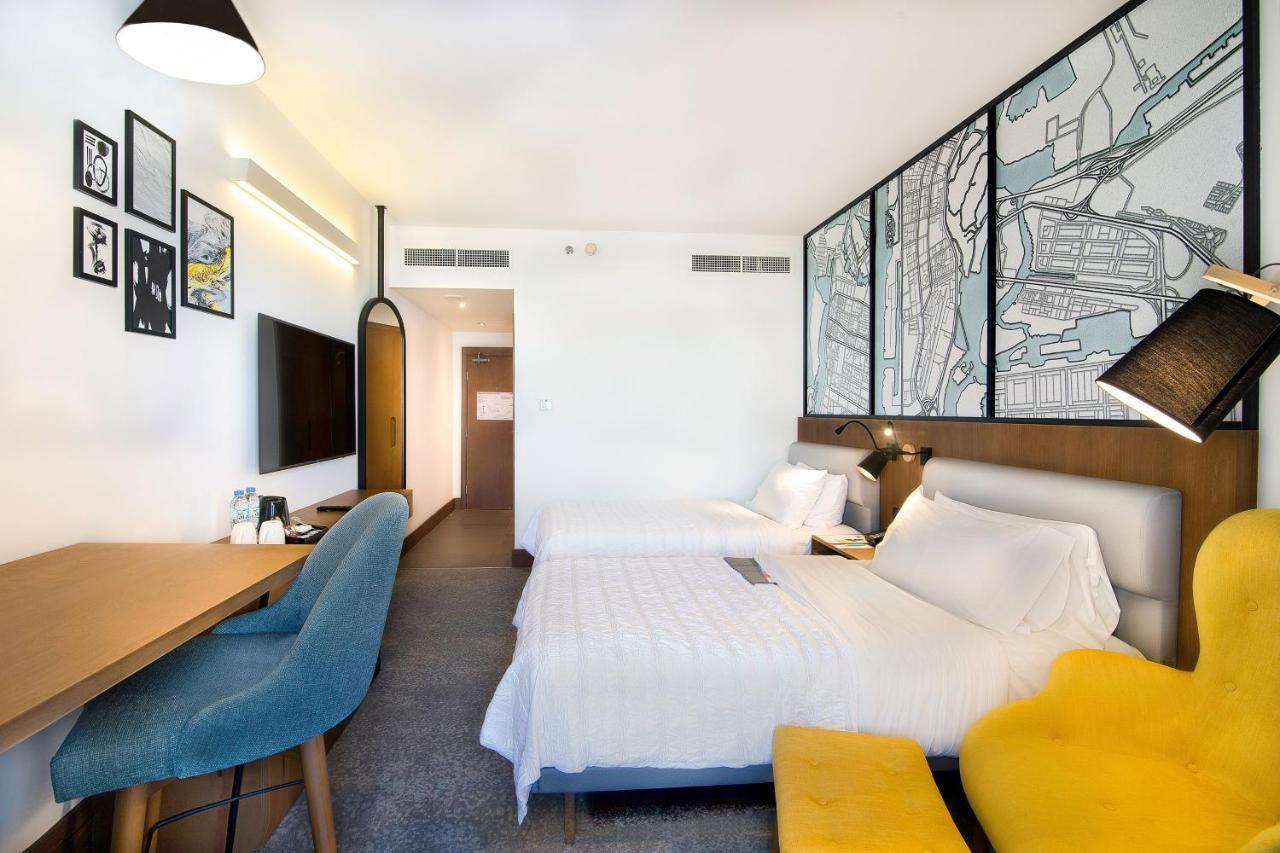 Deluxe Room City View, Guest room, 2 Twin/Single Bed(s)