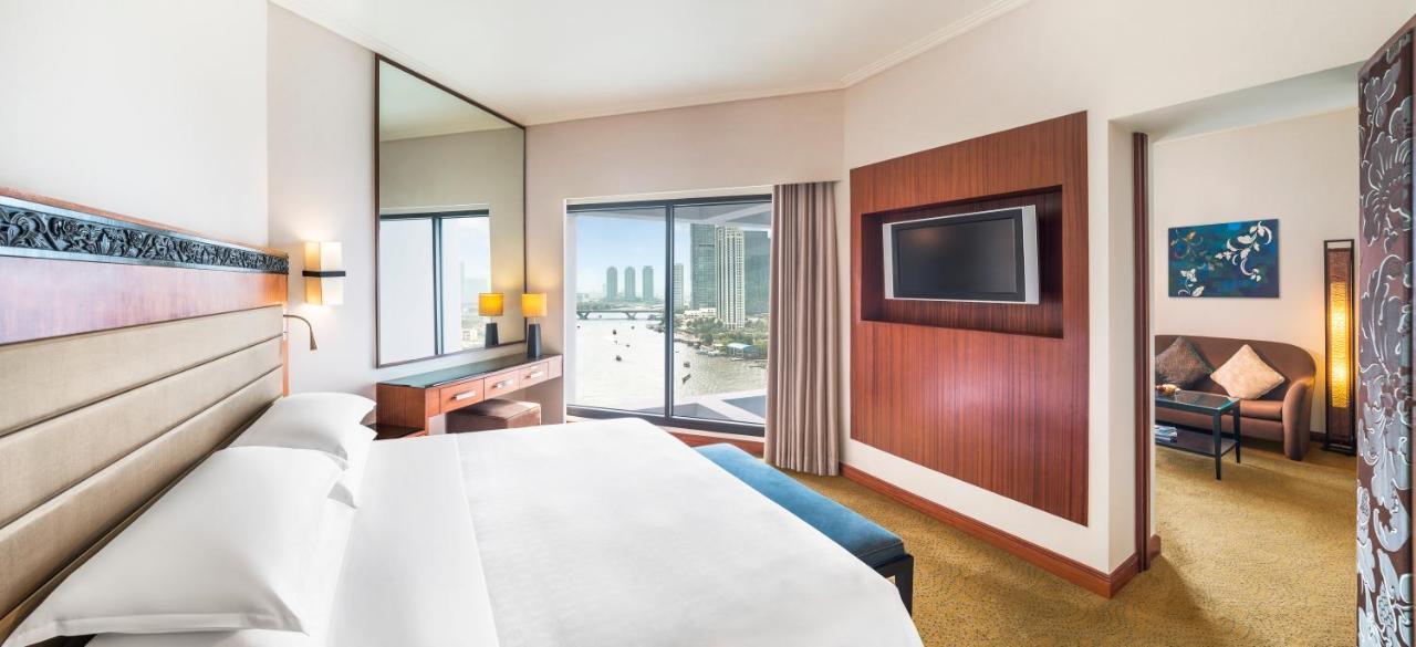 Suite Junior con acceso al club lounge y vistas al río - 1 cama extragrande