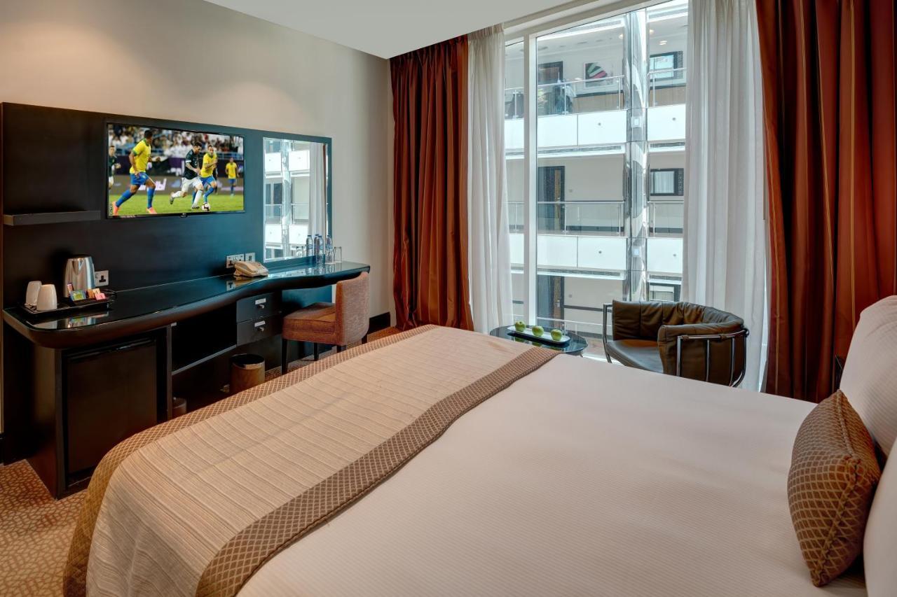 Standaard Kamer met Kingsize Bed en Uitzicht op het Atrium