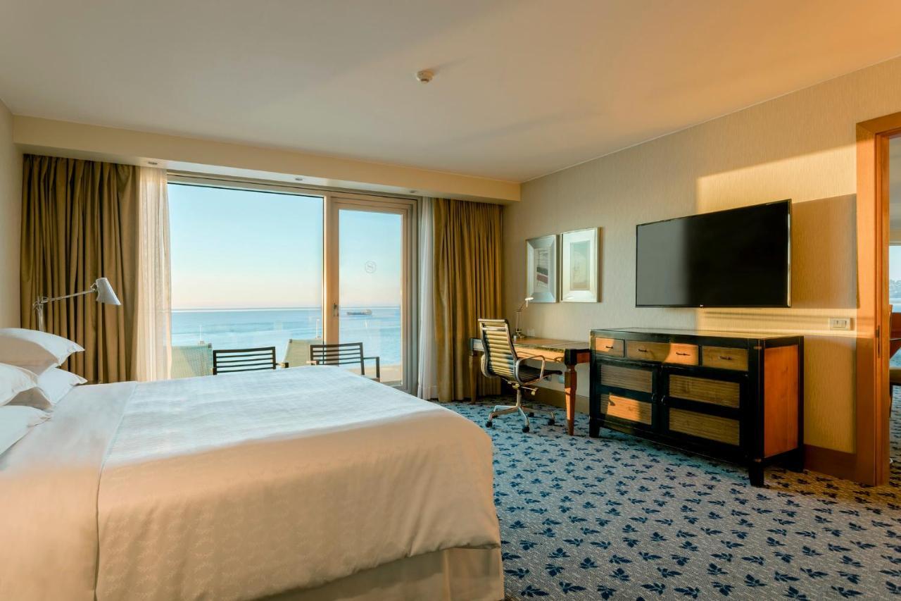 Presidential, 1 Bedroom Presidential Suite, 1 King, Balcony