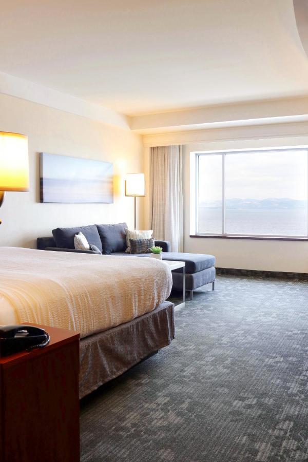 King Room with Lake View,1632227803:JPEG