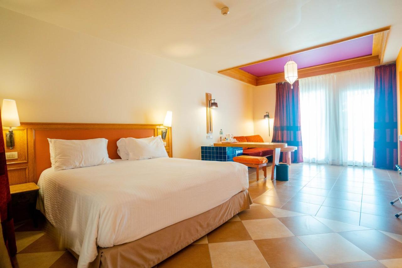  Standard Room with 1 Double Bed, Garden side(Palm Wing)