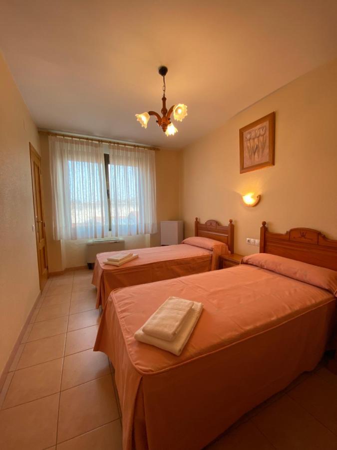 Twin Room with Private Bathroom,1426524093:JPEG