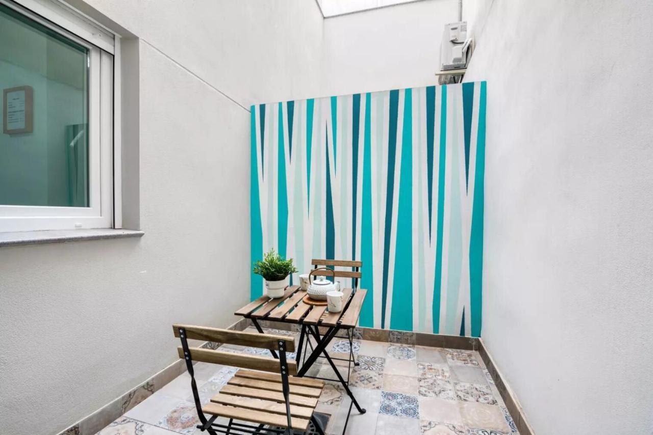 Apartment mit Balkon