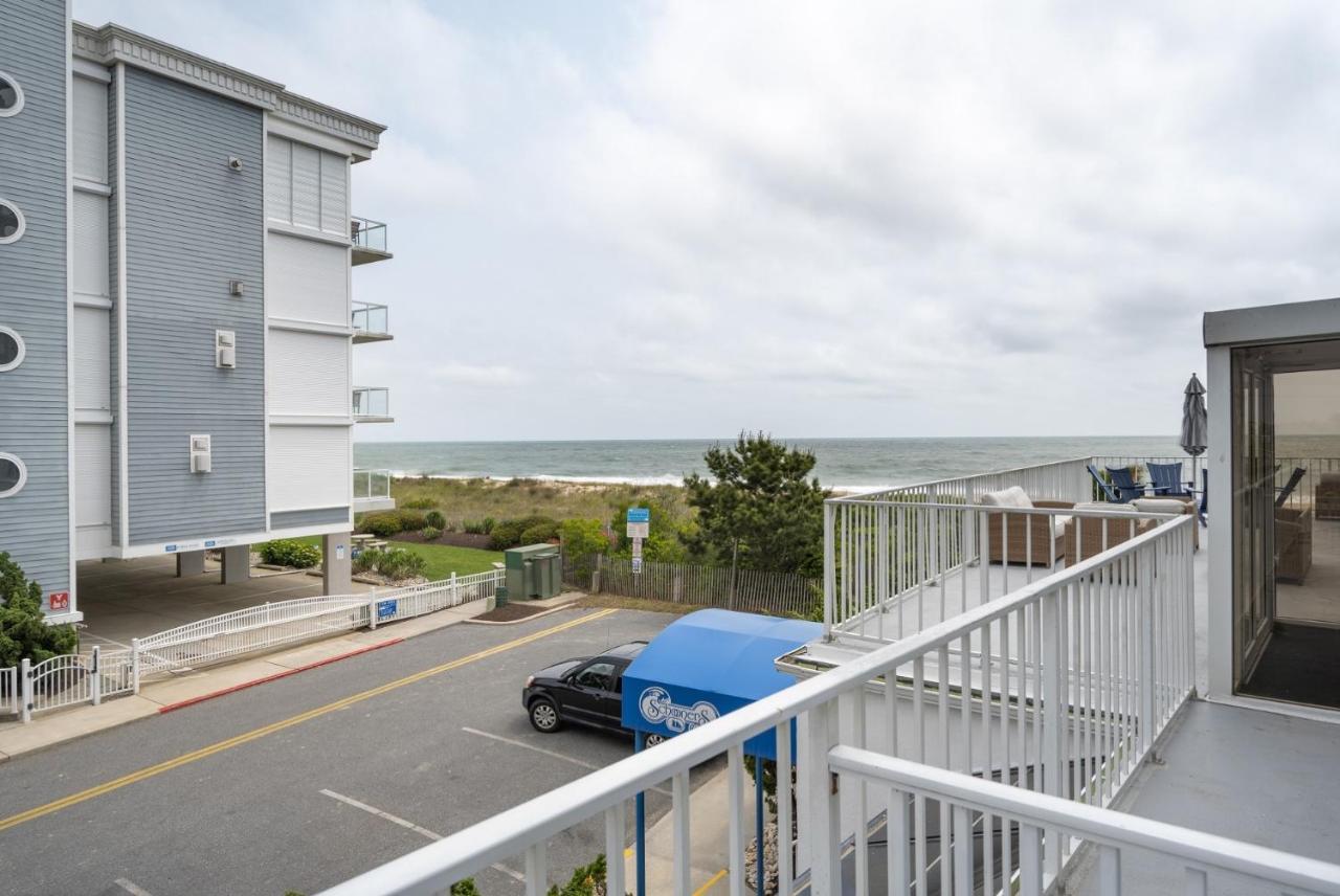 King Suite with Partial Ocean View,1427800561:JPEG