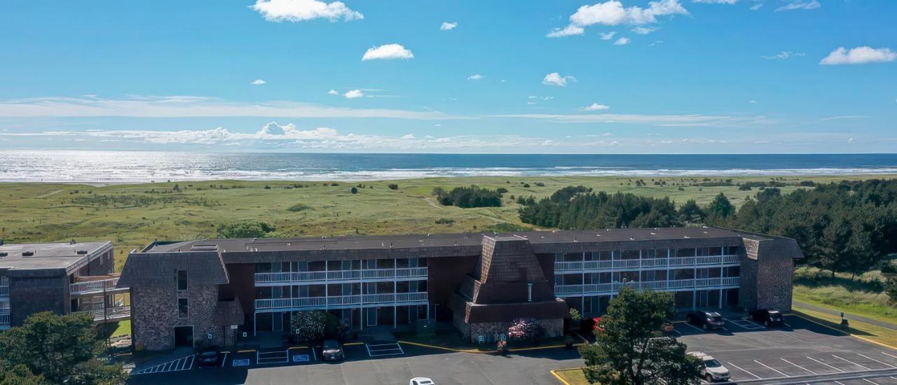 Hotel Room with Dunes View - King Bed (Non Pet Friendly)