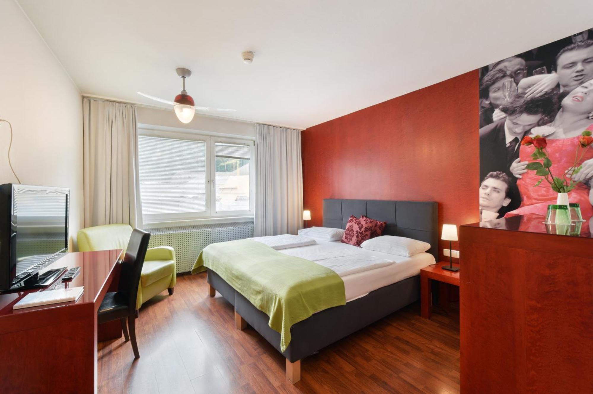 Superior Double Room,695504808:JPEG