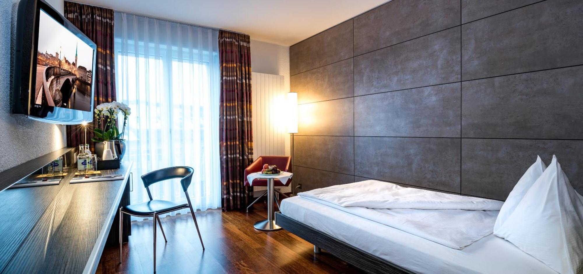 Single Room with Air-Conditioning,1434256492:JPEG
