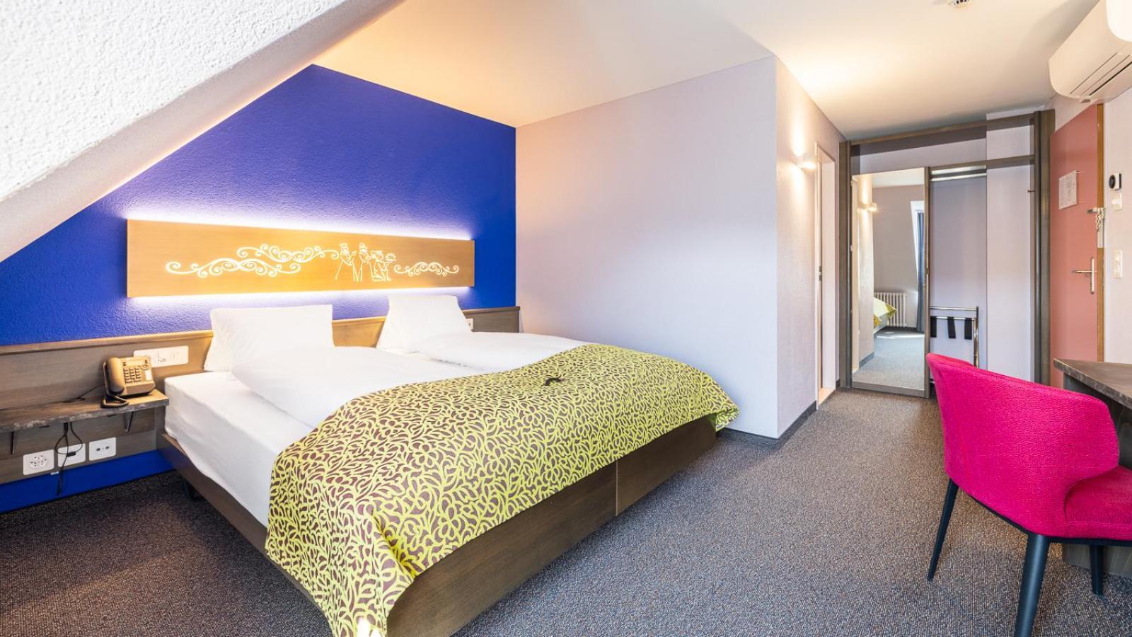 Double Room Sloping Roof,1434302734:JPEG