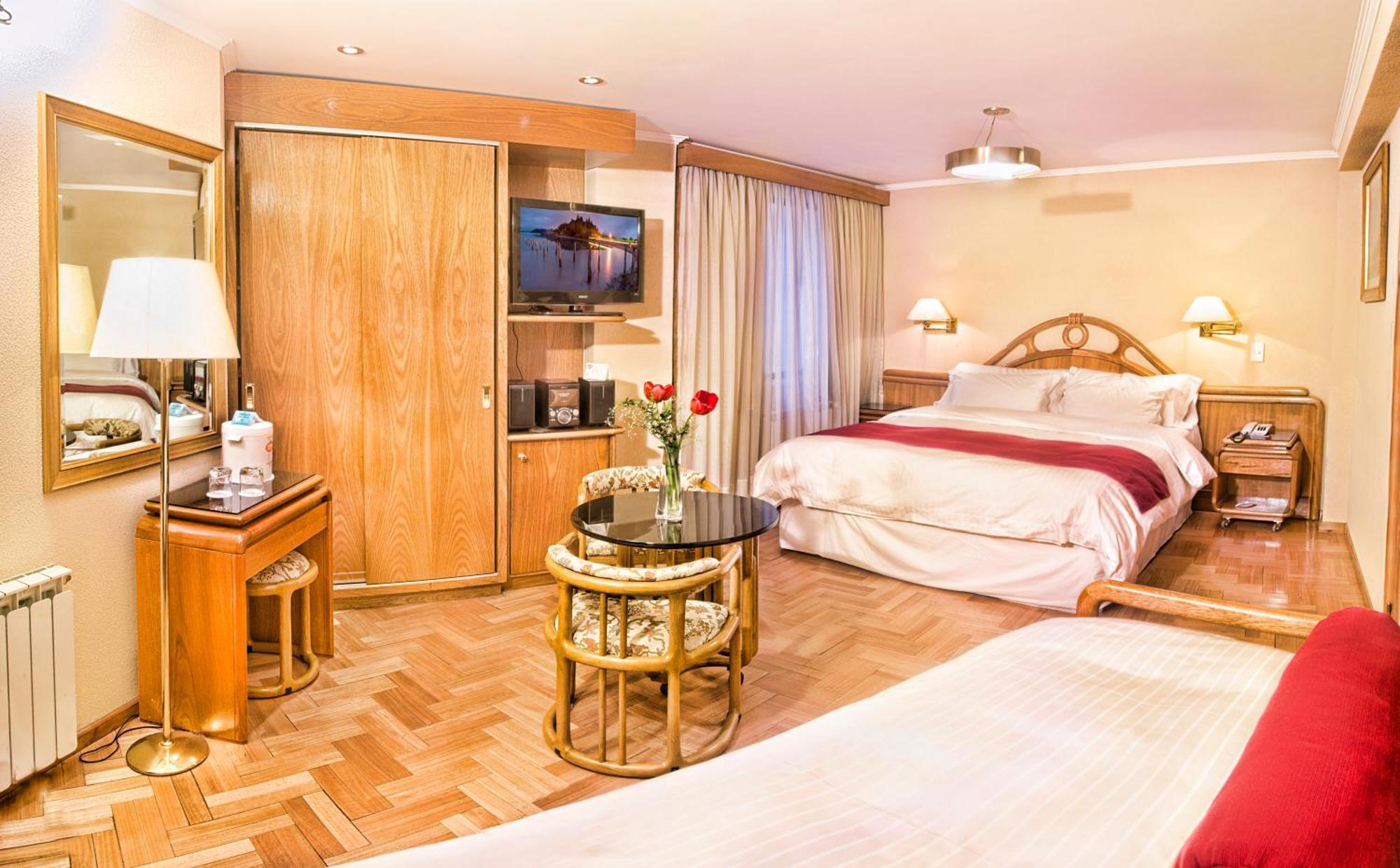 Junior Suite,1435977145:JPEG