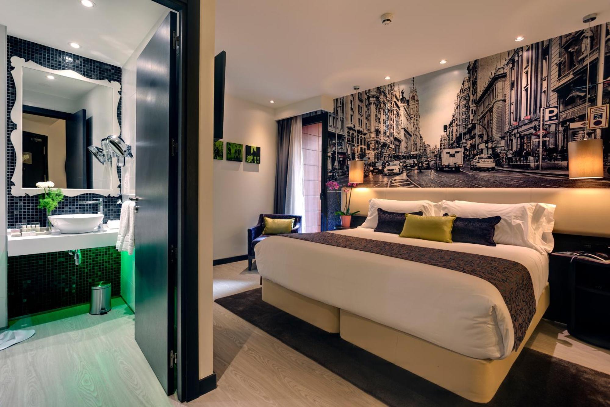 Standard King Room - Accessible