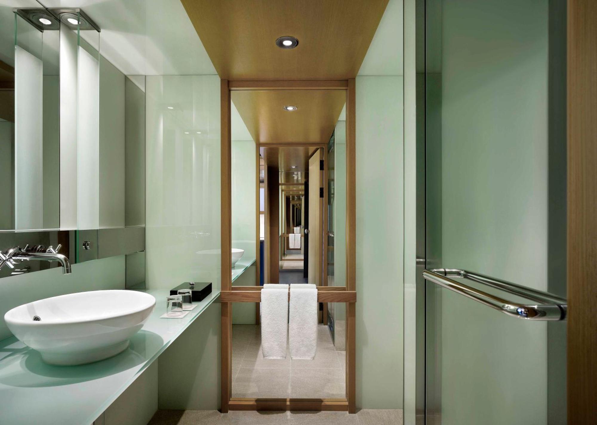 Quarto com 2 Camas de Solteiro