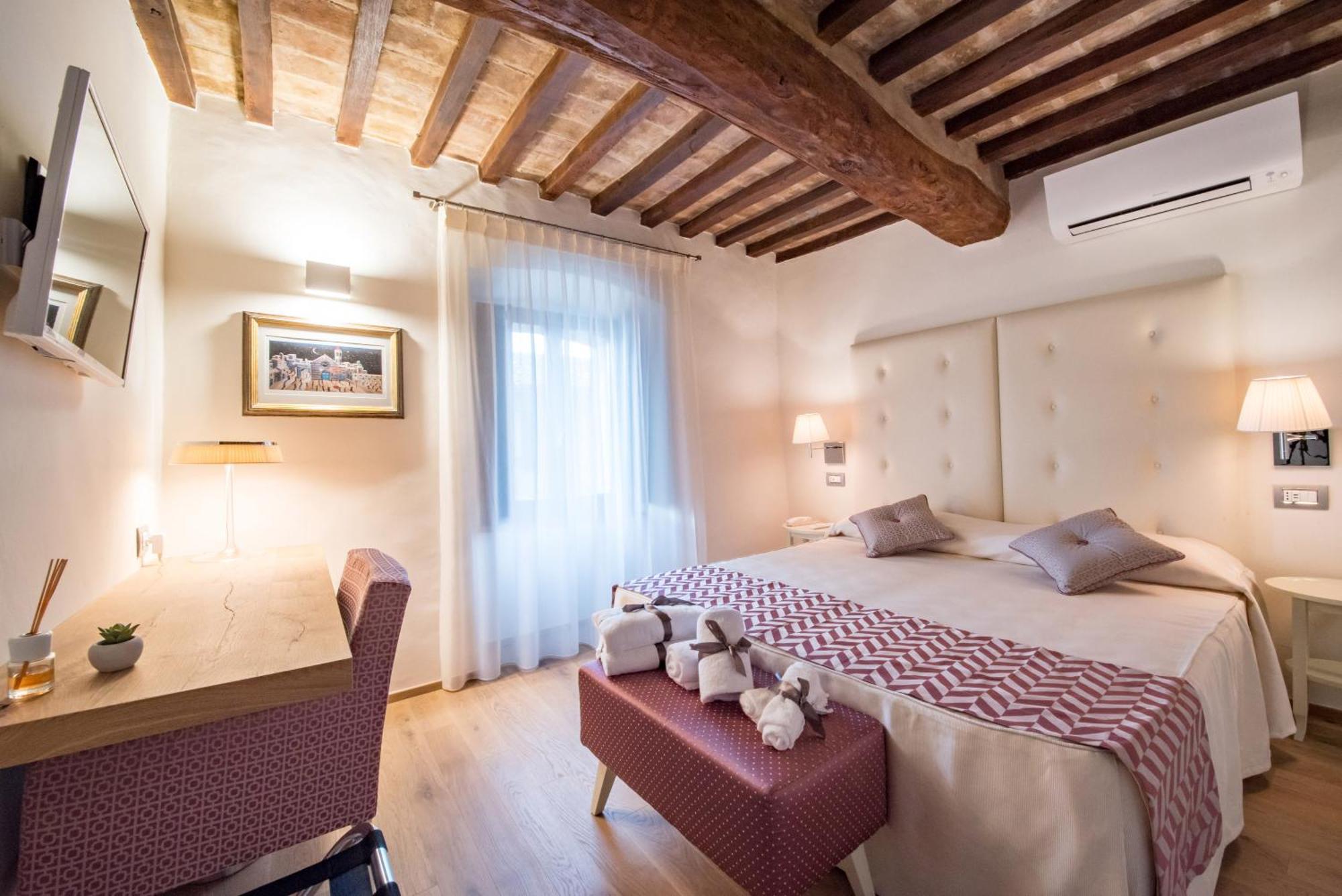 Double or Twin Room,1446867481:JPEG