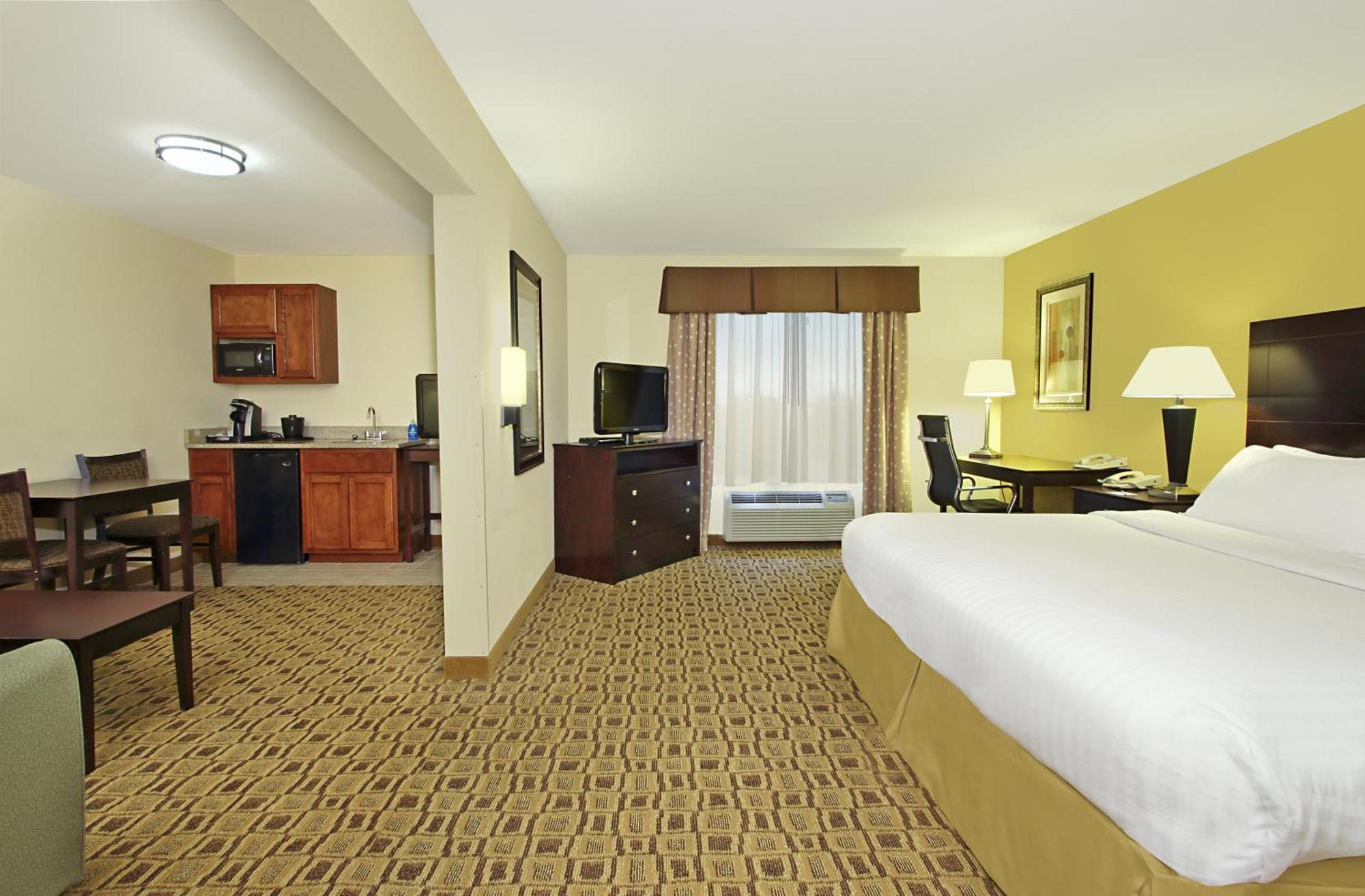 King Suite with Sofa Bed