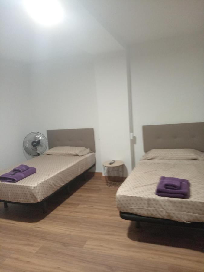 Habitación Triple con baño compartido