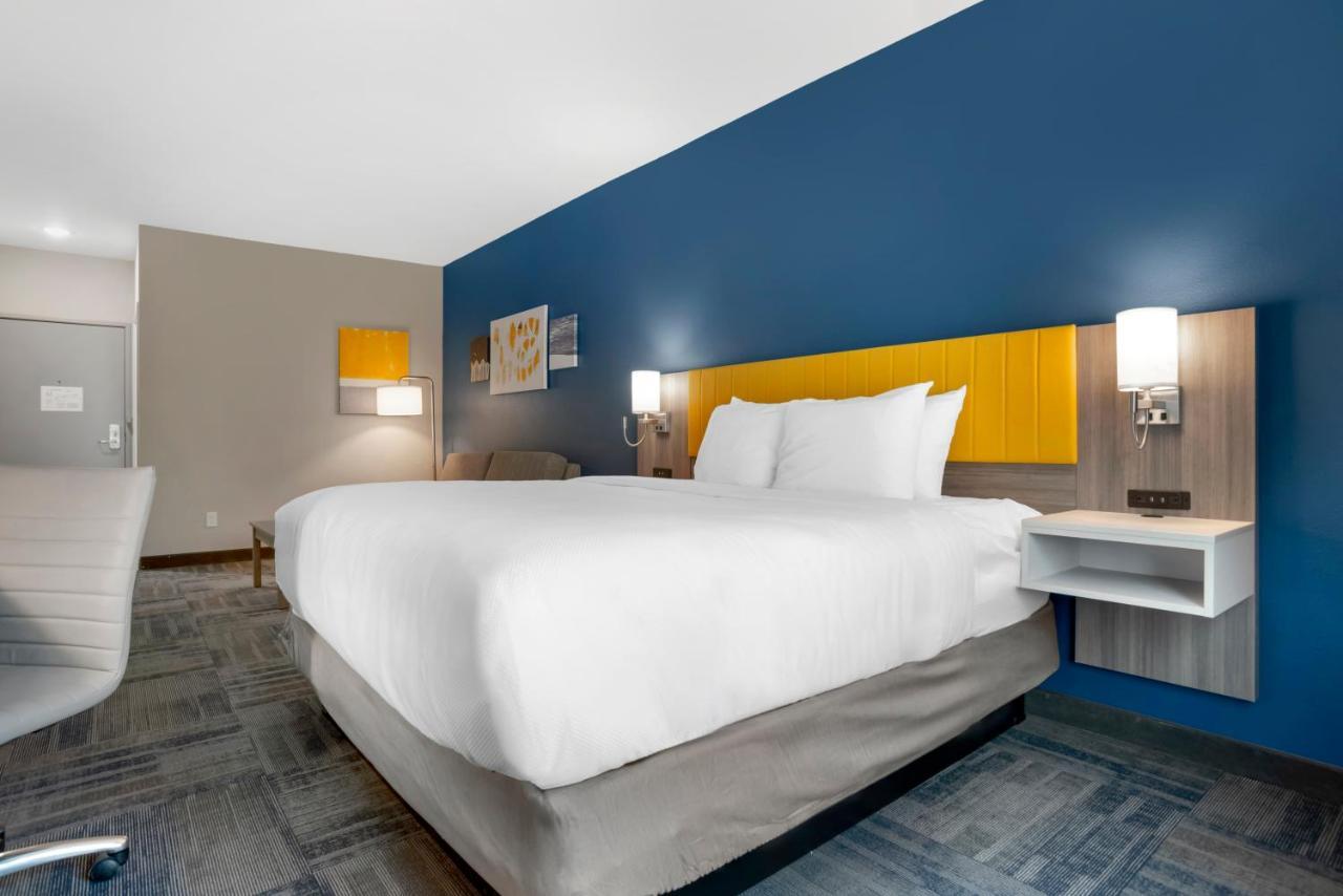 King Room - Disability Access/Non Smoking