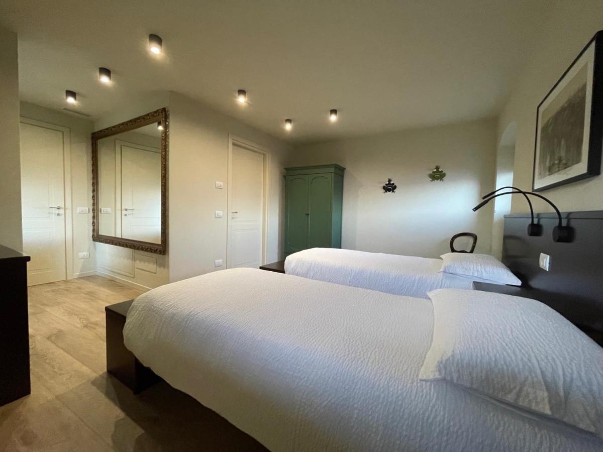 Chambre Lits Jumeaux avec Salle de Bains Privative