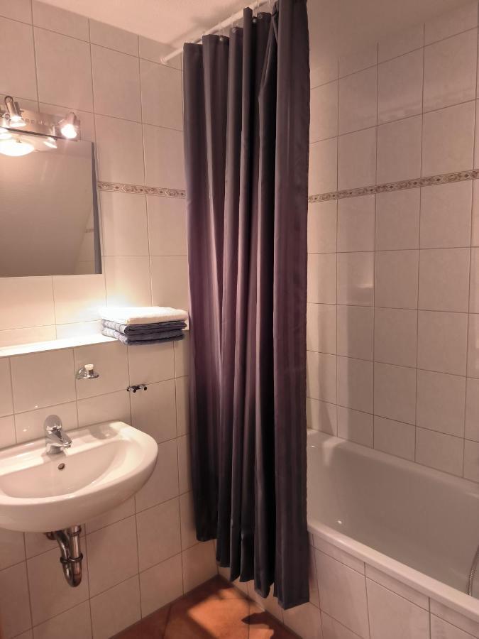 Doppelzimmer mit eigenem Bad