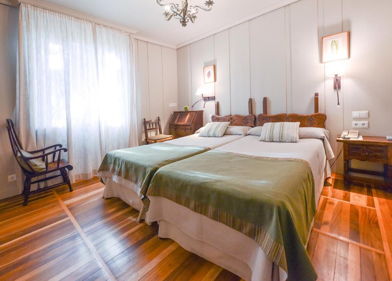 Double Room,1537286782:JPEG