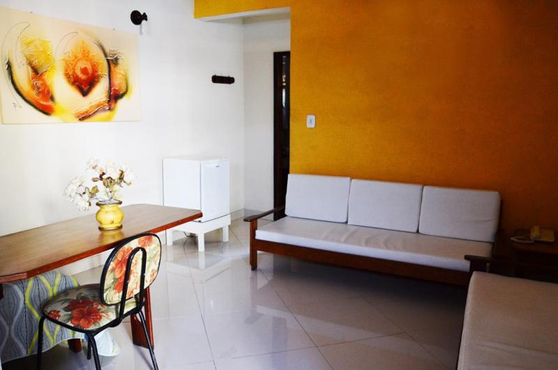 Apartamento com Varanda