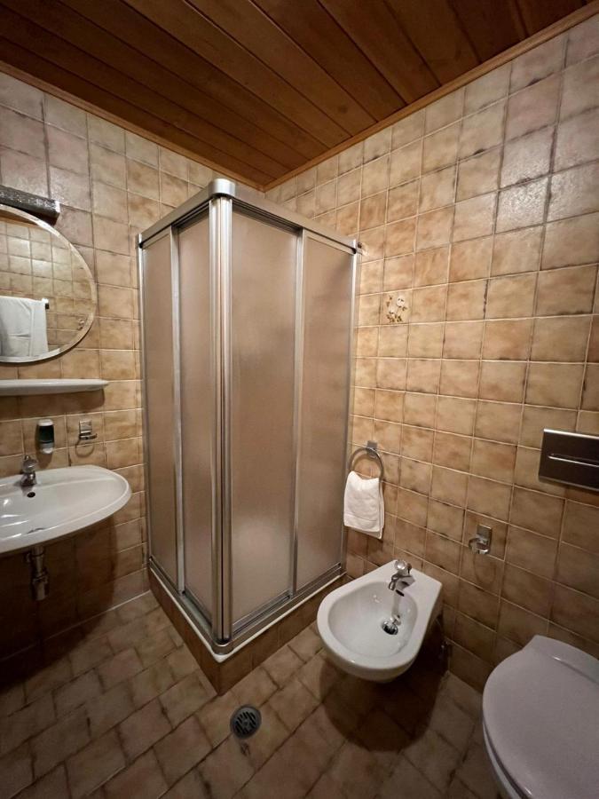 Double Room,1669030479:JPEG
