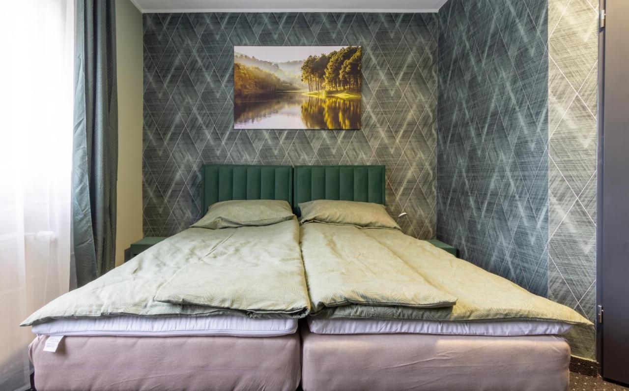 Tweepersoonskamer met 1 of 2 Bedden en Eigen Badkamer