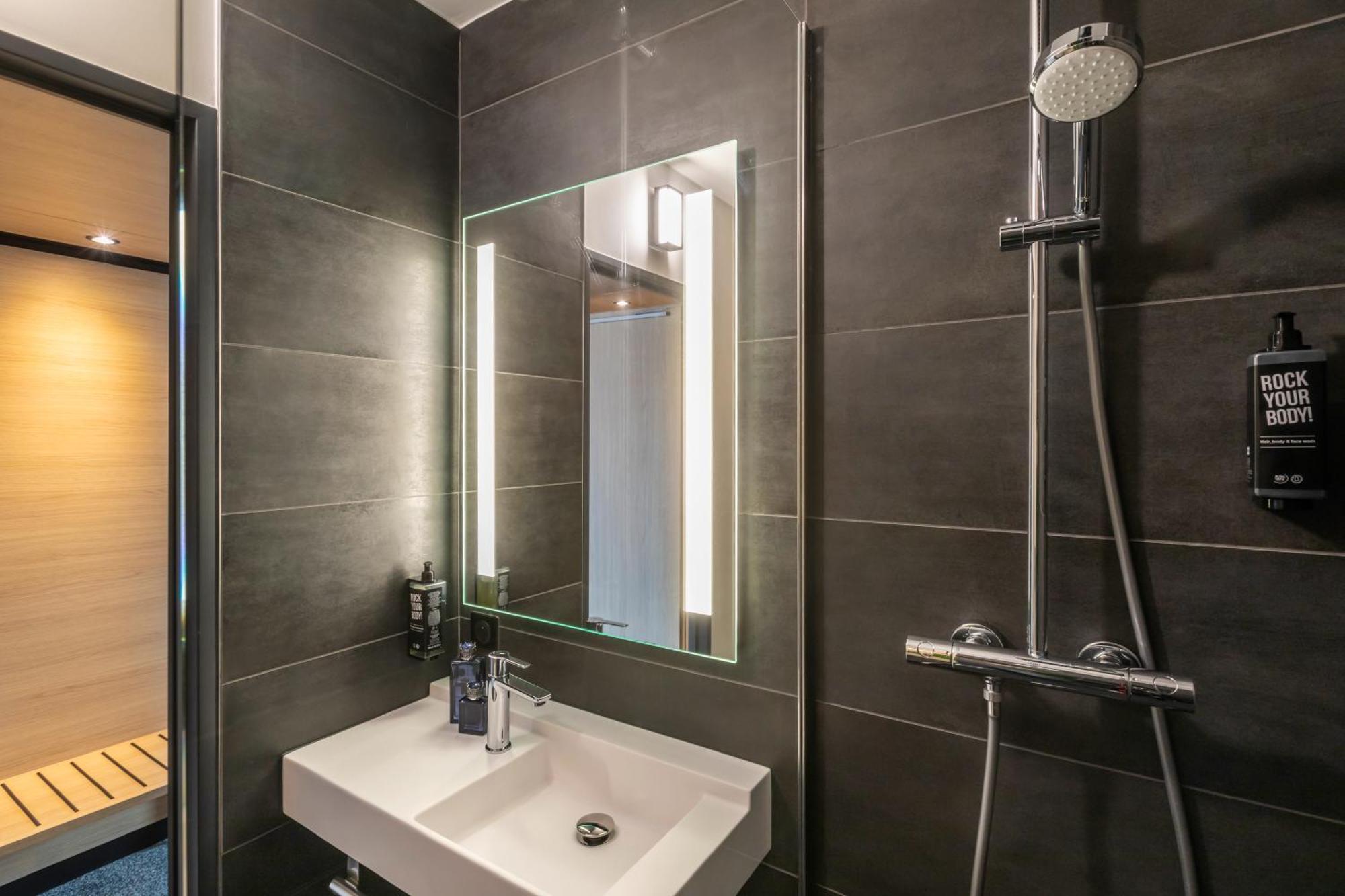 Standaard Kamer met 2 Bedden