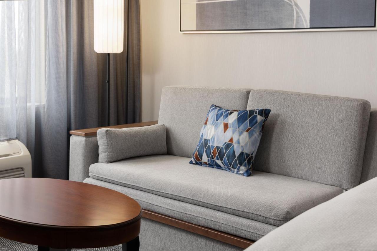 King Room with Sofa Bed