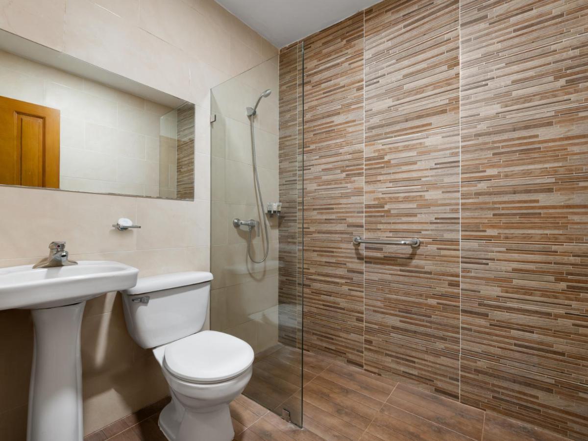 Habitación con 2 camas grandes - No fumadores