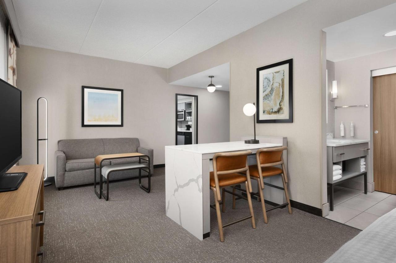 Non-Smoking King Studio Suite