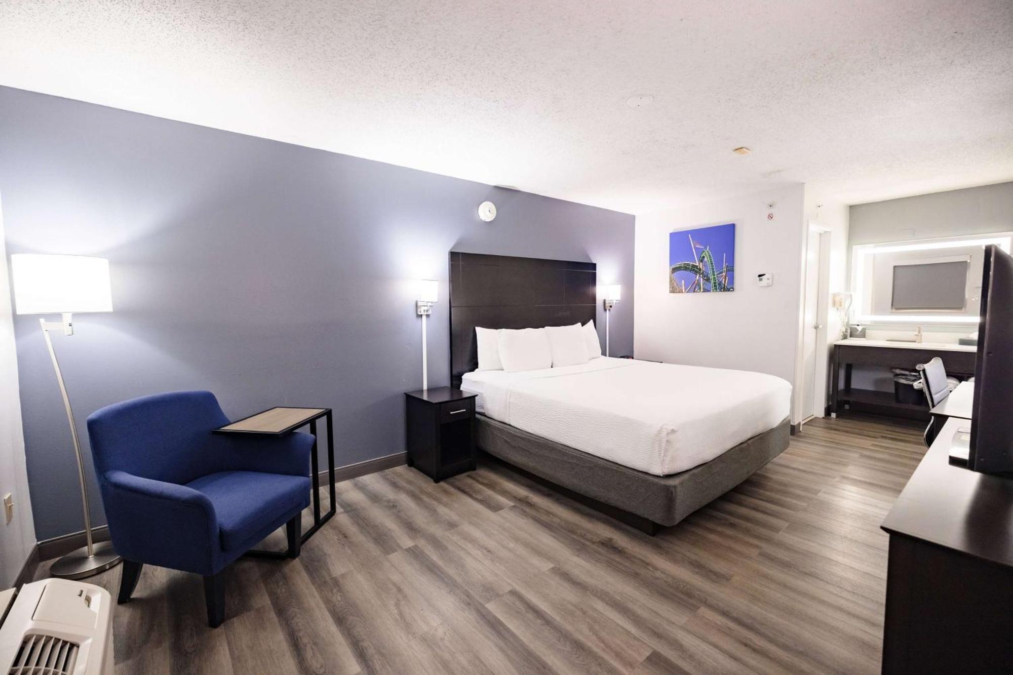 Double Room Mobility Access or Non-Smoking,1499605330:JPEG