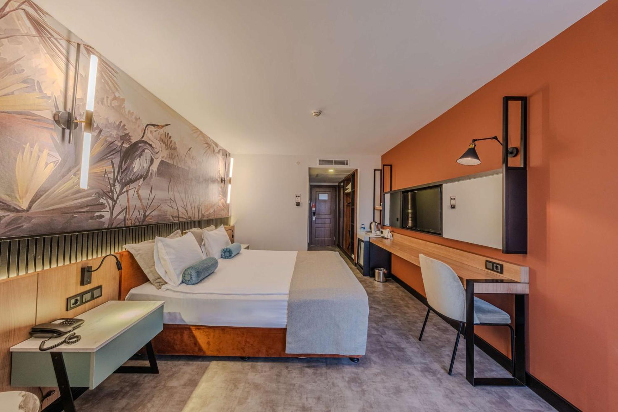 Chambre Lit King-Size de Luxe avec Vue - Non-Fumeurs