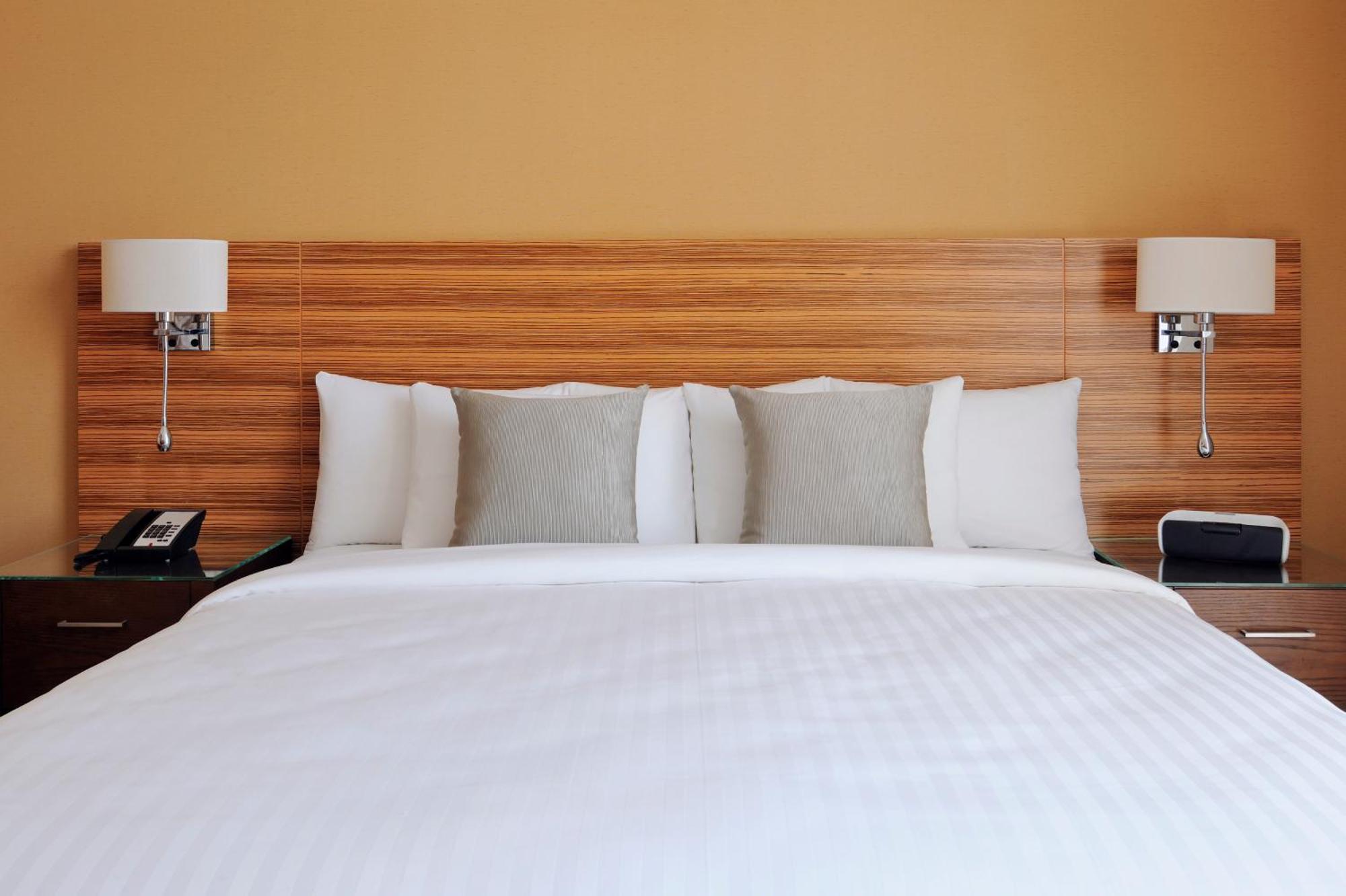 Quarto com Cama King-size