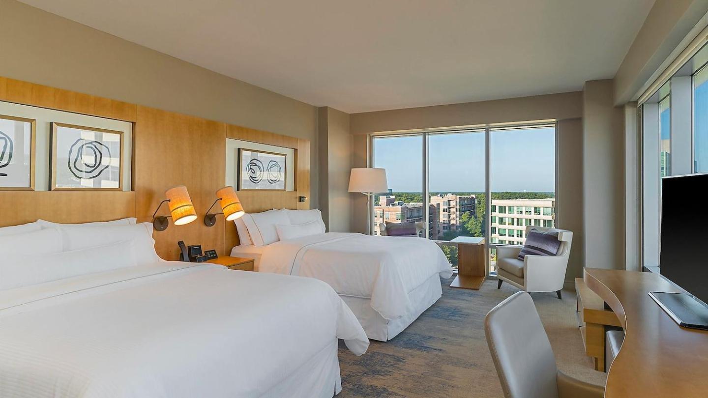 Traditional 2 Queens Guest room 2 Queen,1366089194:JPEG