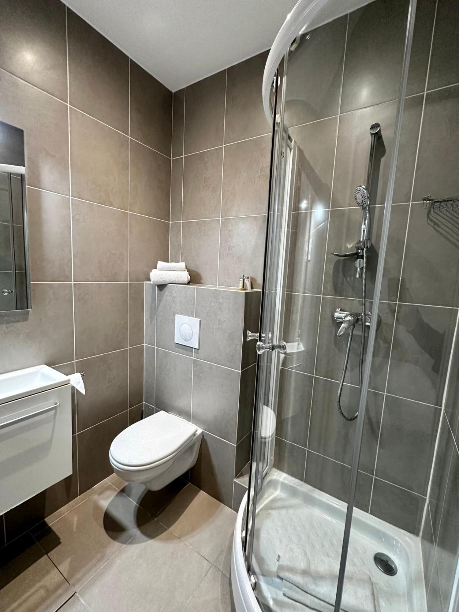 Quarto Individual