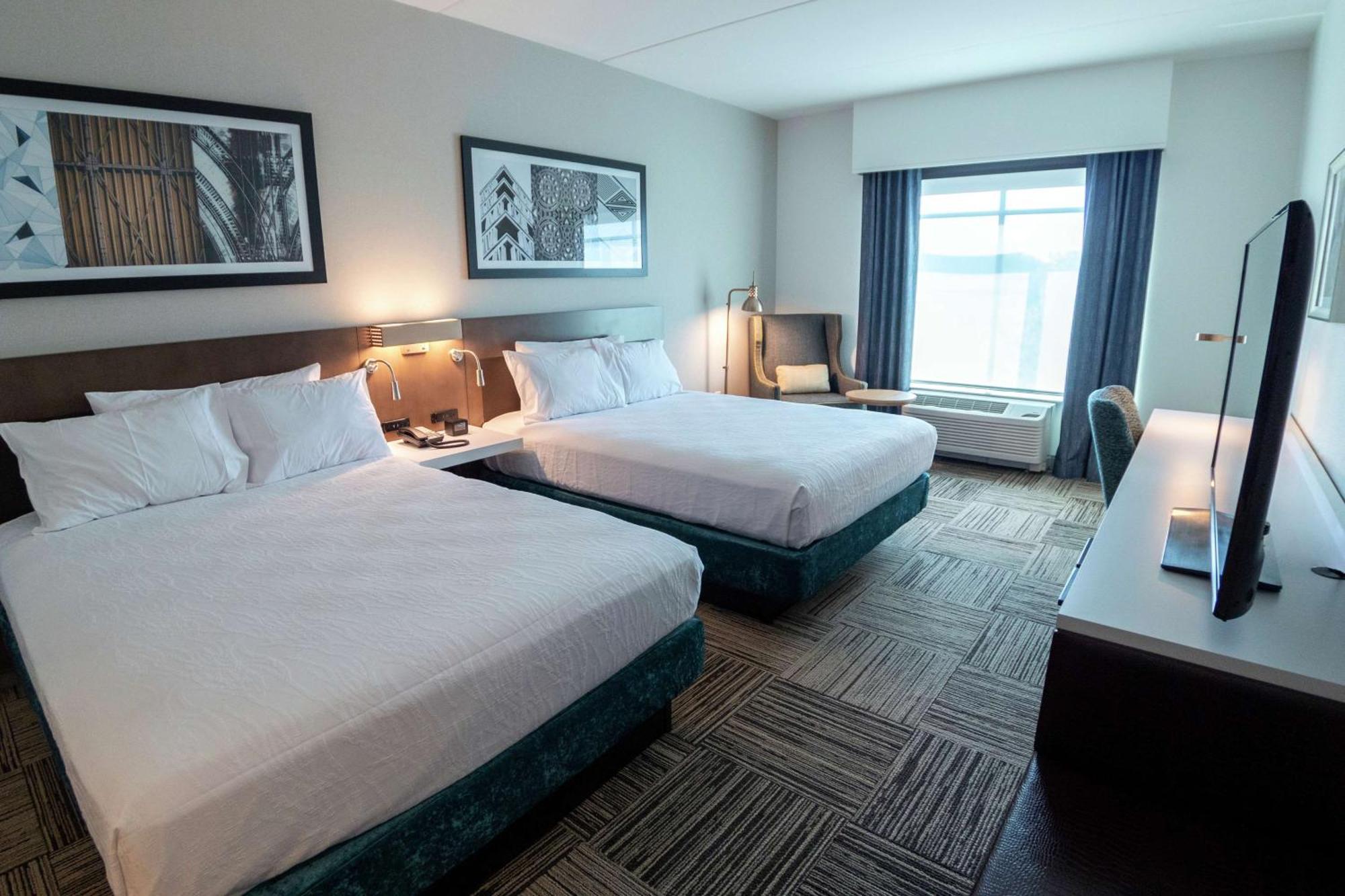 Queen Room with Two Queen Beds - Mobility and Hearing Access