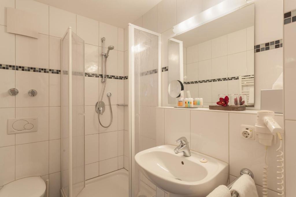 Doppelzimmer mit Seeblick