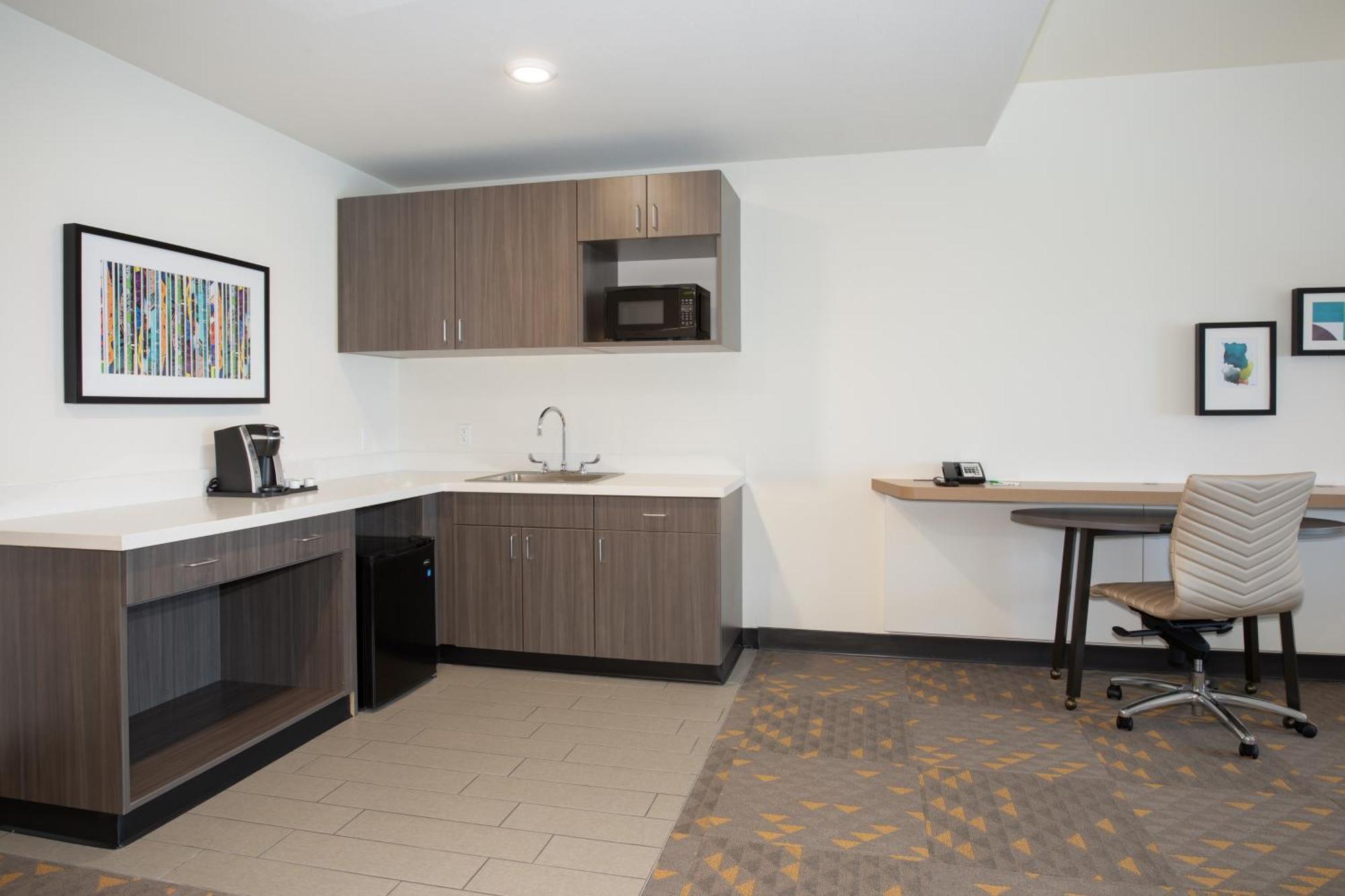 One-Bedroom Suite