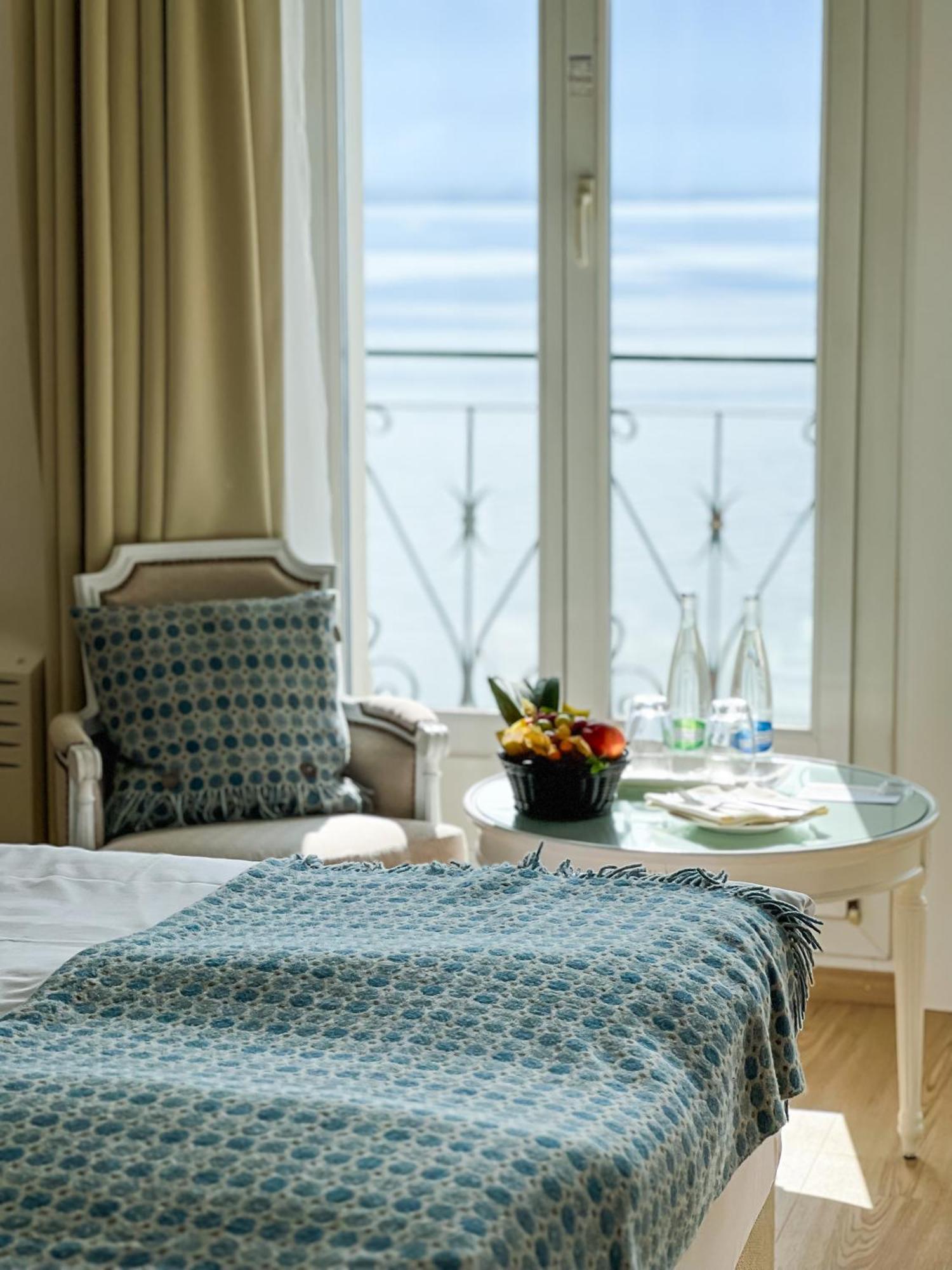 Deluxe Double or Twin Room Balcony Lake View,1516367656:JPEG